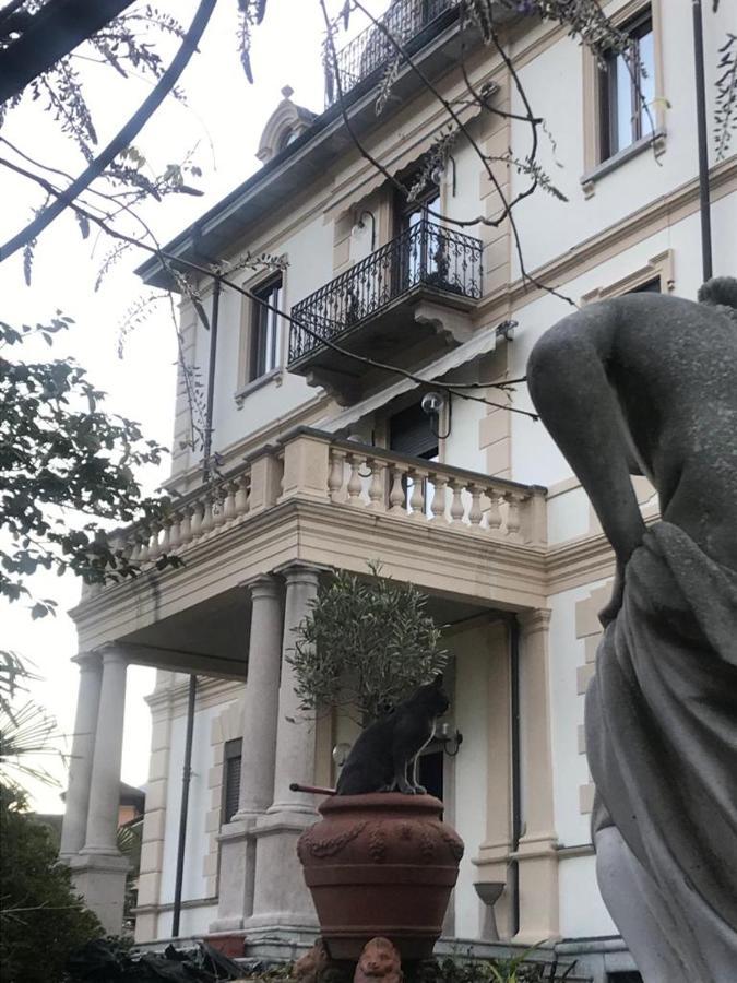 La Casa Al Lago โอเมญา ภายนอก รูปภาพ